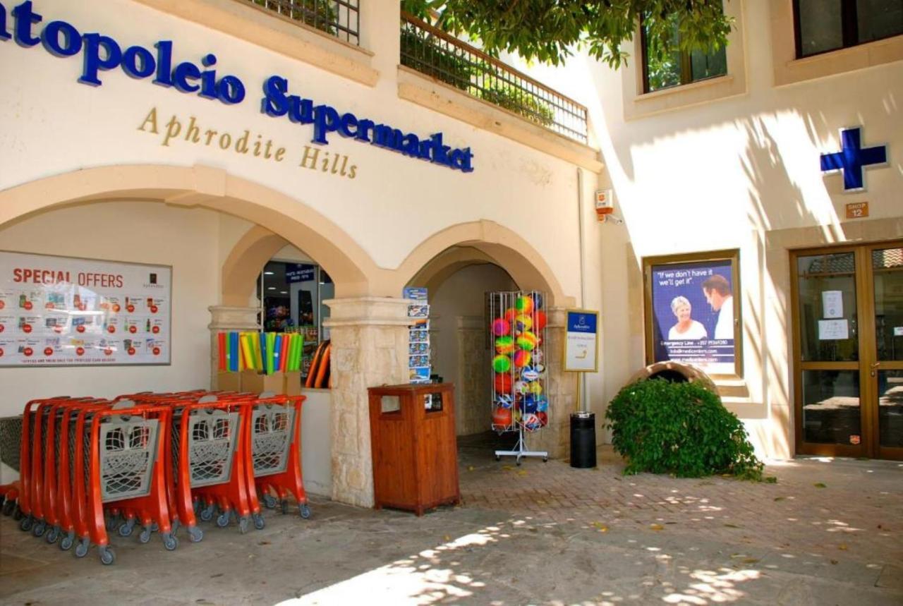 1 Bedroom Apartment Pyrgos With Beautiful Sea And Sunset Views, Aphrodite Hills Resort Kouklia Ngoại thất bức ảnh